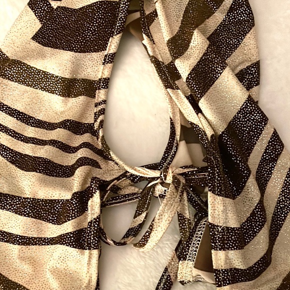 NWT pretty little thing high neck sparkly brown/tan top! party going out top! - Picture 7 of 7